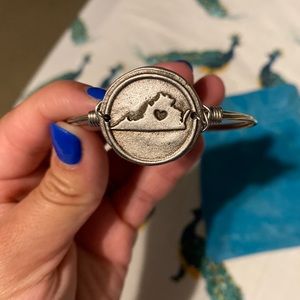 Luca & Danni Clasp bracelet